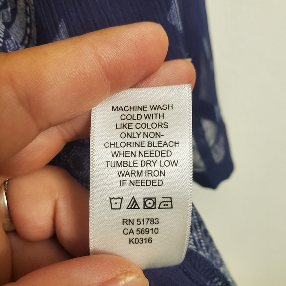 Maurices Womens Purple White Chevron Design Long Sleeve Sheer Polyester Blouse - Picture 4 of 7